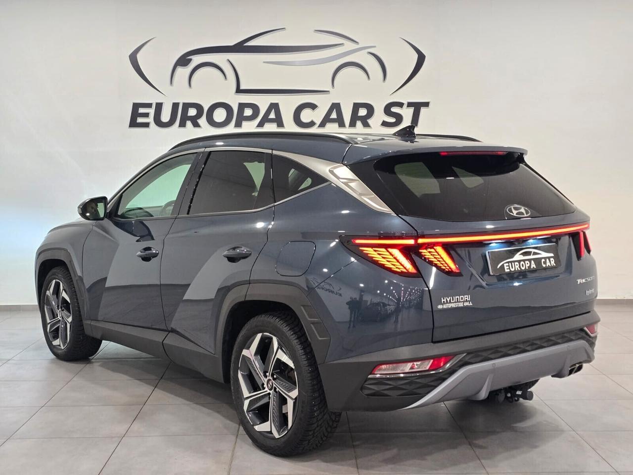 Hyundai Tucson 1.6 HEV aut. XLine (vettura con gancio traino)