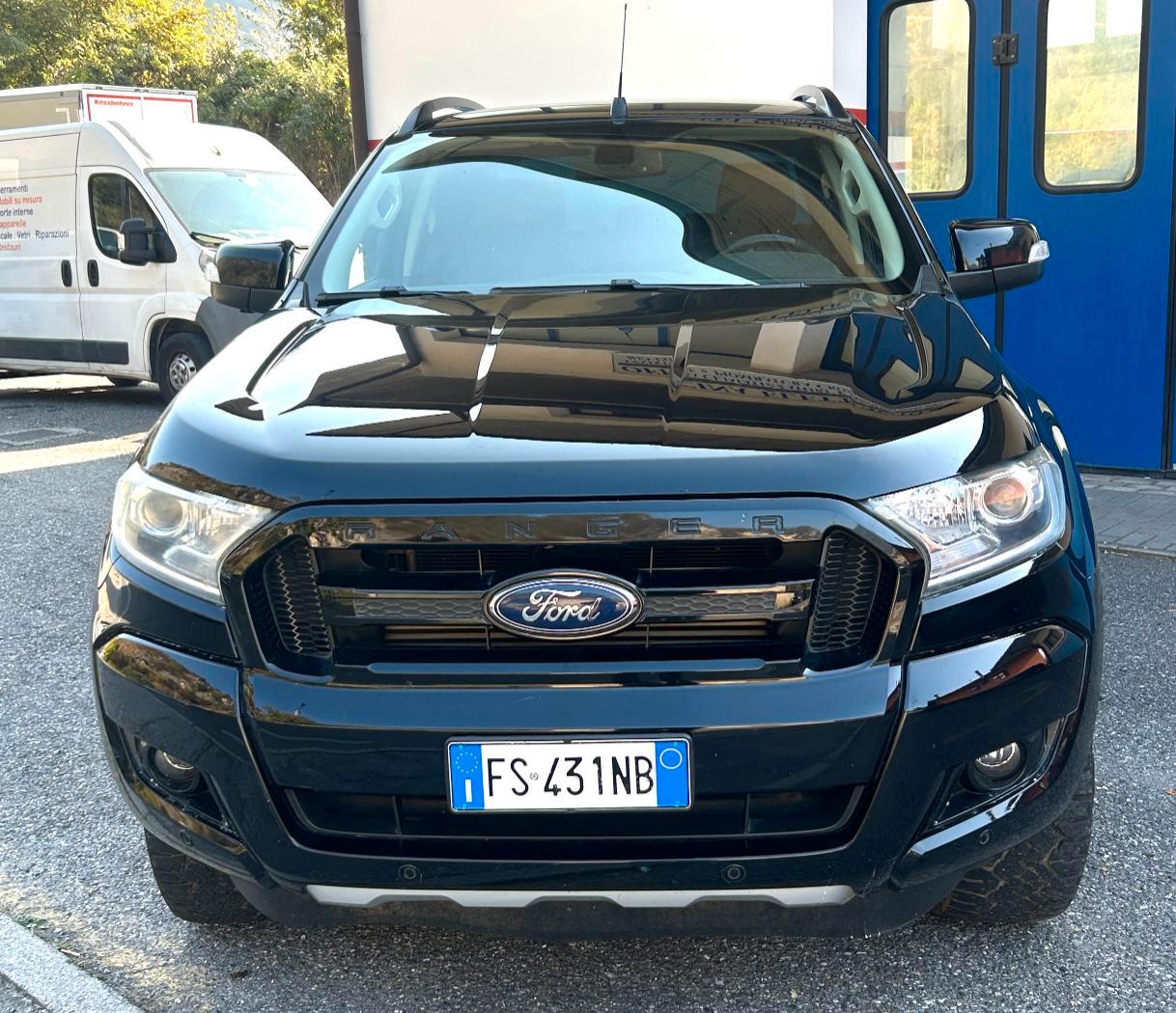 Ford Ranger Double Cab Ranger 3.2 tdci double cab Limited Black Edition Pack 200cv auto