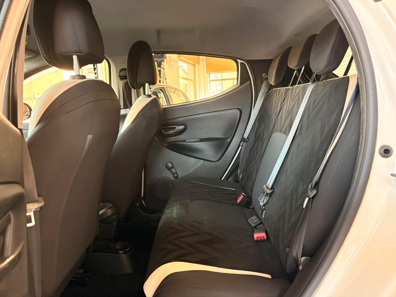 Lancia Ypsilon 1.2 69 CV 5 porte GPL Ecochic Gold