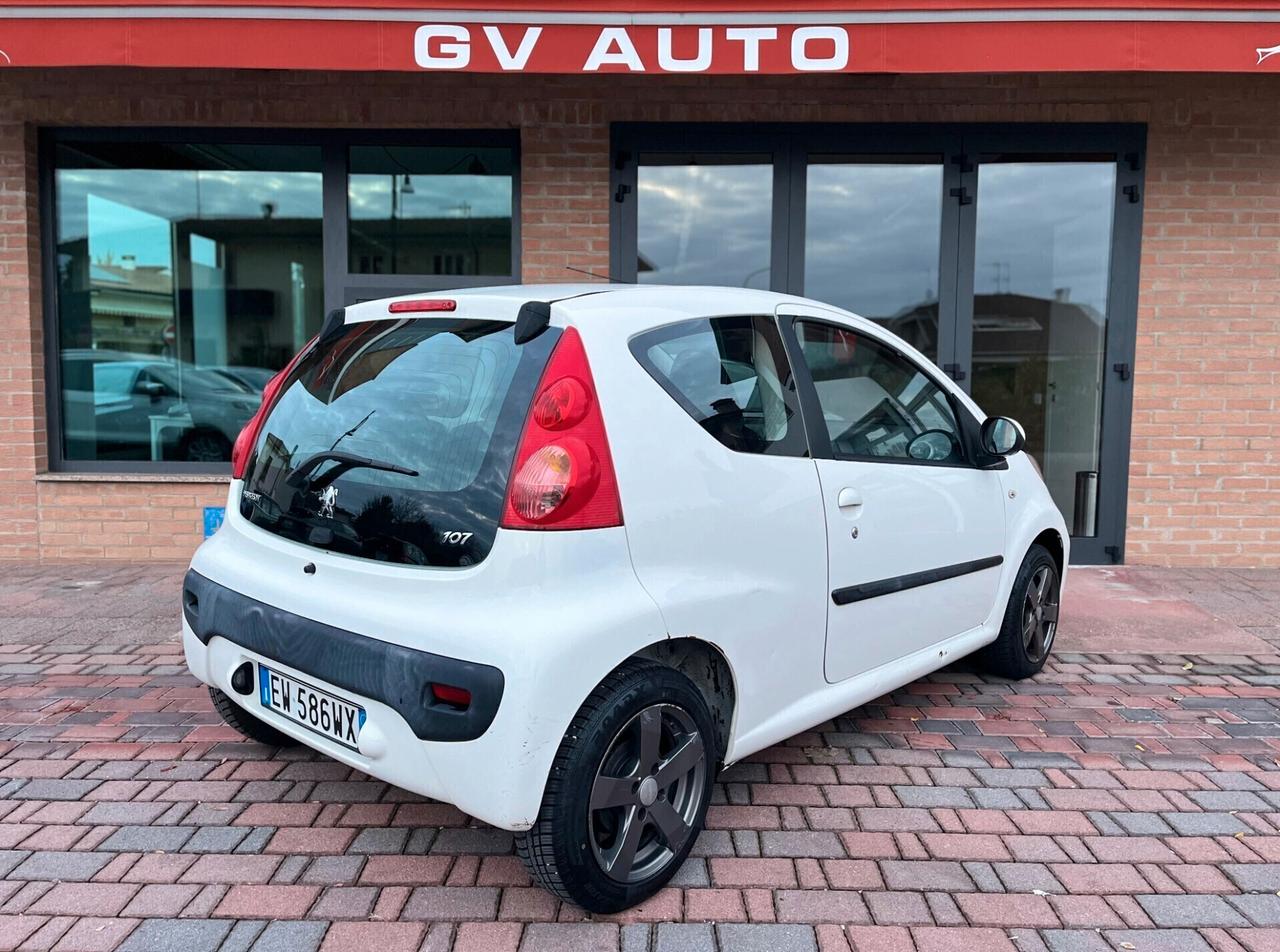 Peugeot 107