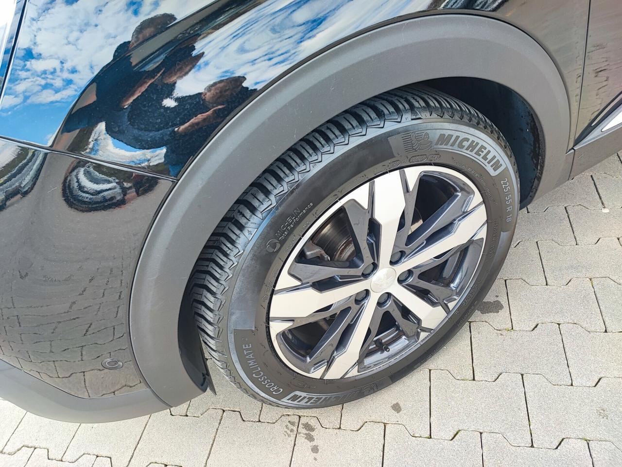 Peugeot 3008 BlueHDi 130 EAT8 GTLine-km75000-12/19