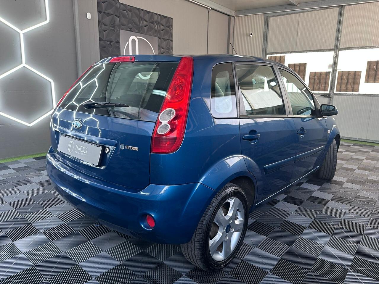 Ford Fiesta 1.4 TDCi 5p. Titanium