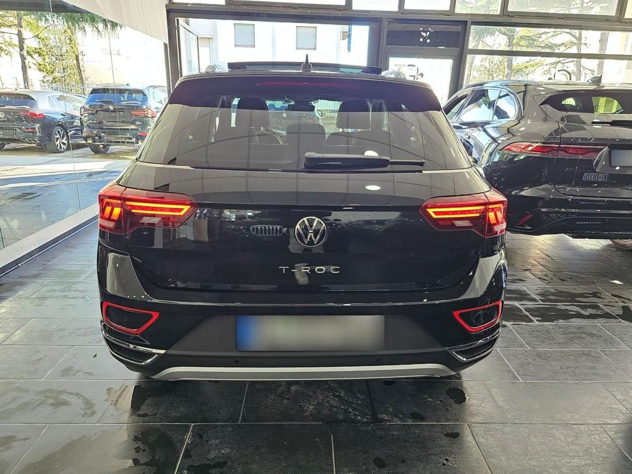 Volkswagen T-Roc Style C.17" Tetto Apribile Led Navi PDC Camera TDI