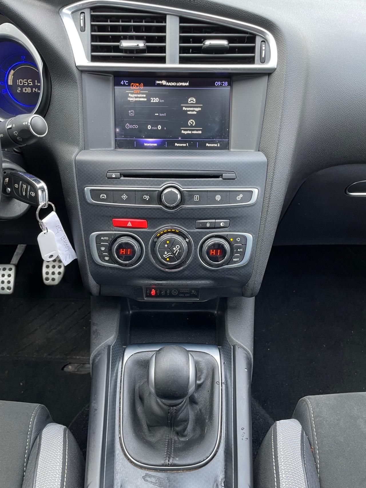 Ds DS4 4 Crossback BlueHDi 120 S&S Sport Chic