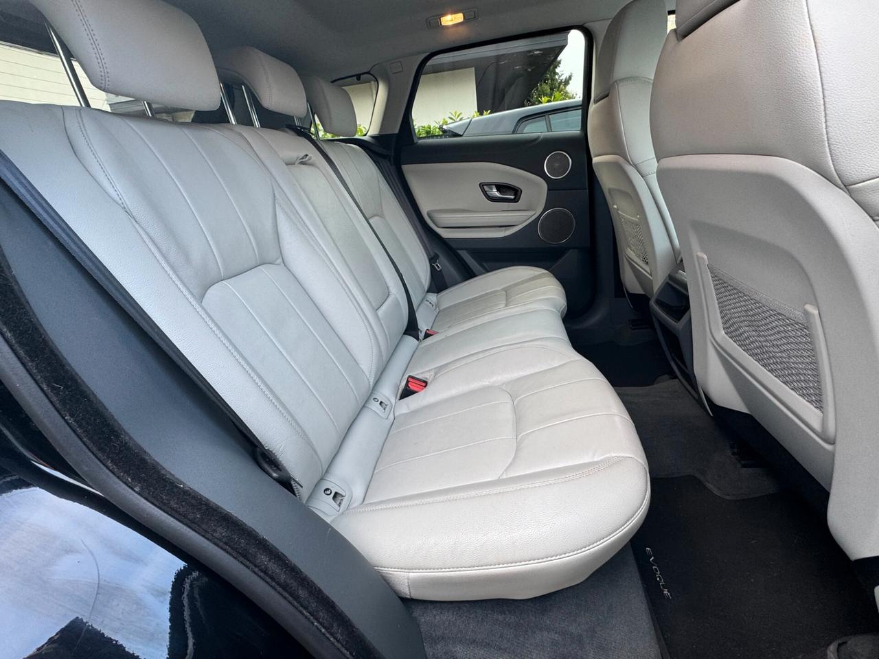 Land Rover Range Rover Evoque 2.0 TD4 4x4 Auto F1 – 2019 – 90.000 KM – Navigatore – Pari al Nuovo!