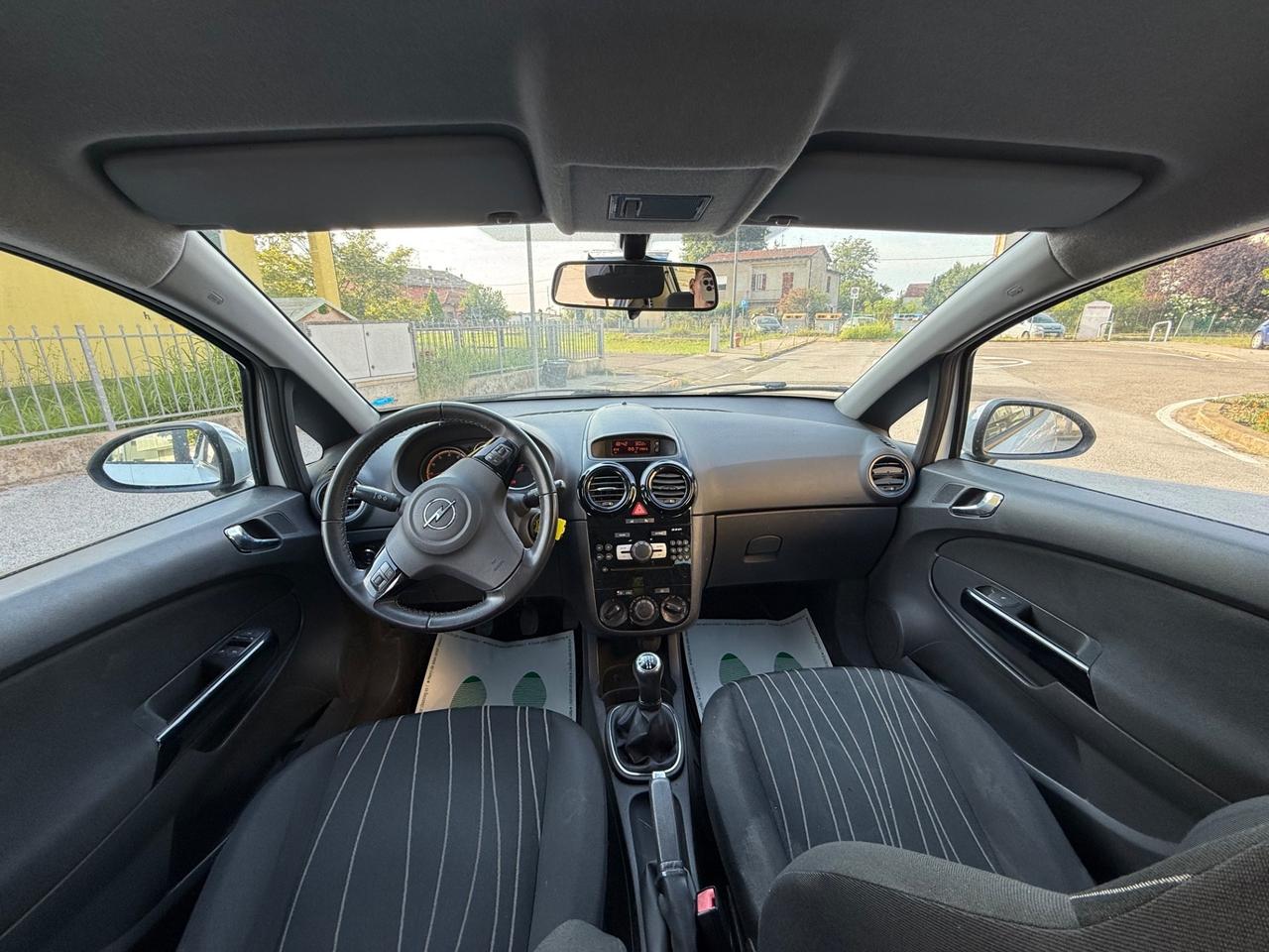 Opel Corsa 1.2 5 porte Edition