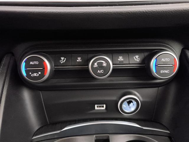 ALFA ROMEO Stelvio 2.2 t Business Q4 190cv auto