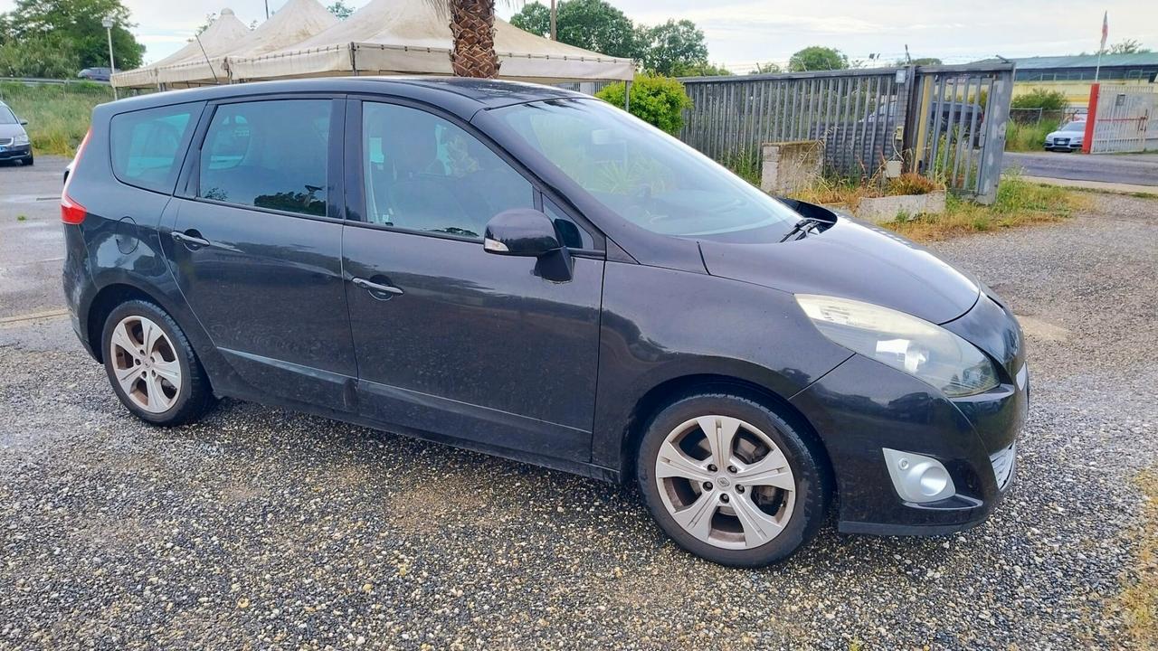 Renault Scenic 1.9 dCi 130CV Dynamique 7 POSTI