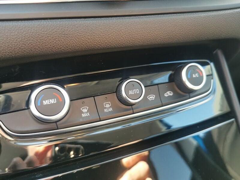 Opel Grandland Hybrid 1.6 225cv PHEV Business Elegance FWD