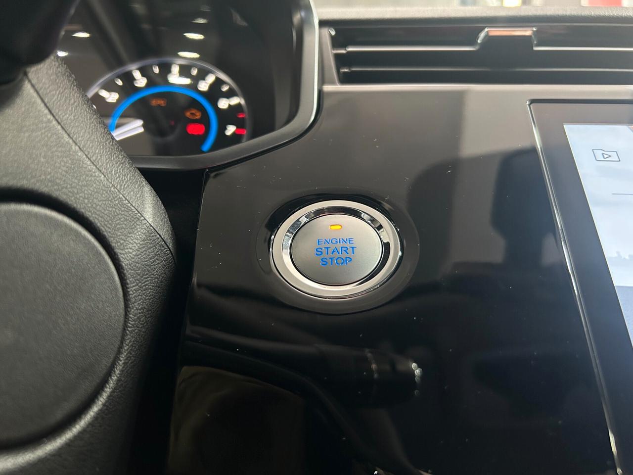 Dr Dr 3.0 dr 3.0 1.5 CVT Bi-Fuel GPL