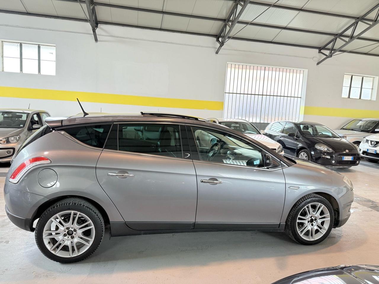 Lancia Delta 1.6 MJT DPF tetto euro 5