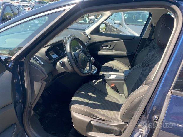 RENAULT Grand Scenic Blue dCi 120 CV Sport Editi