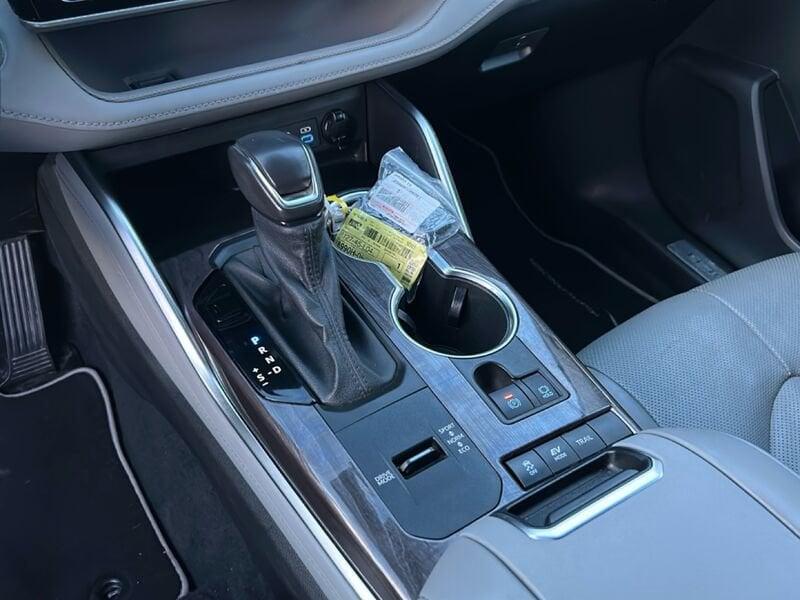 Toyota Highlander 2.5H (244 CV) E-CVT Executive