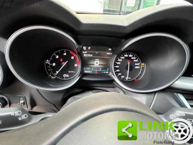 ALFA ROMEO Stelvio 2.2 Turbodiesel 190 CV AT8 RWD Executive