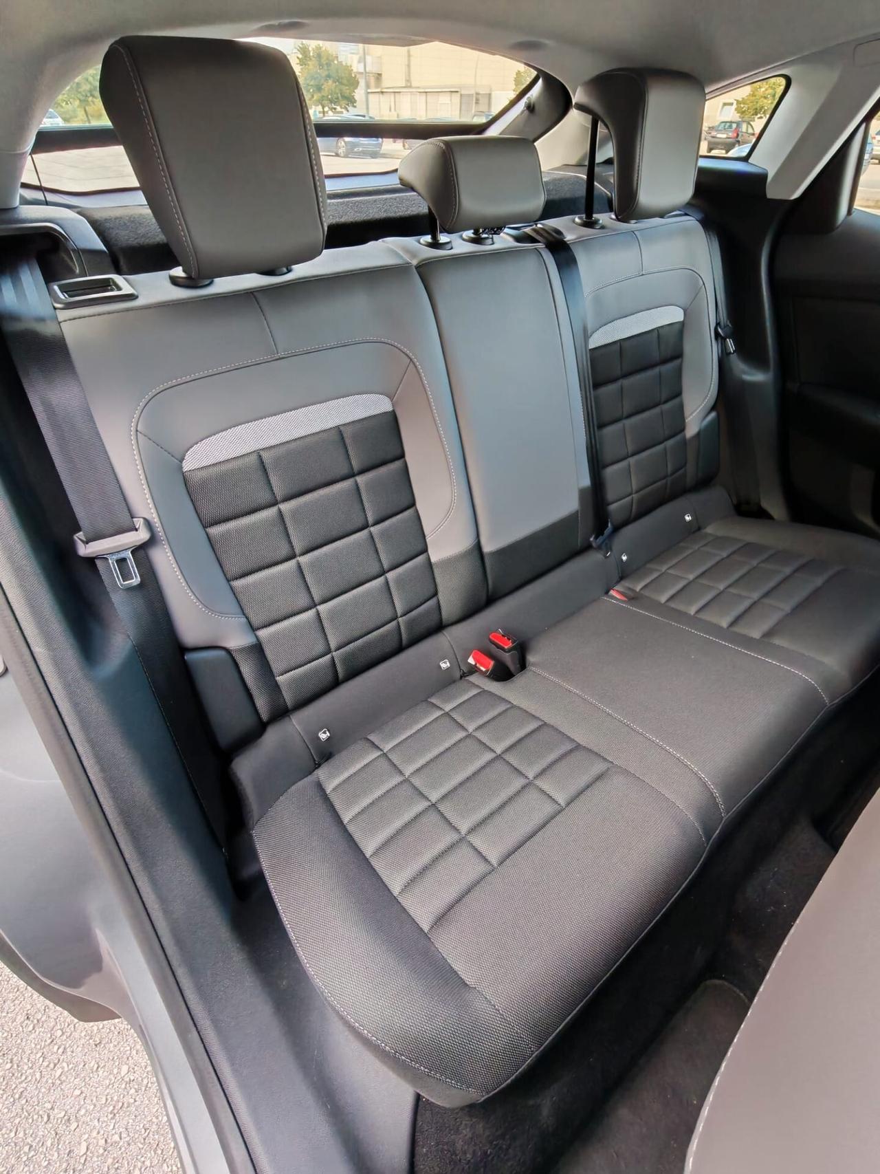Citroen C4 Hybrid 136 e-DCS6 Plus