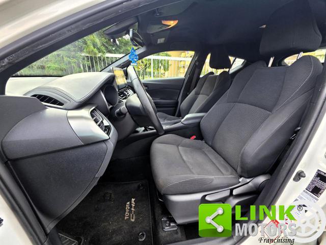 TOYOTA C-HR 1.8h Business 2wd e-cvt