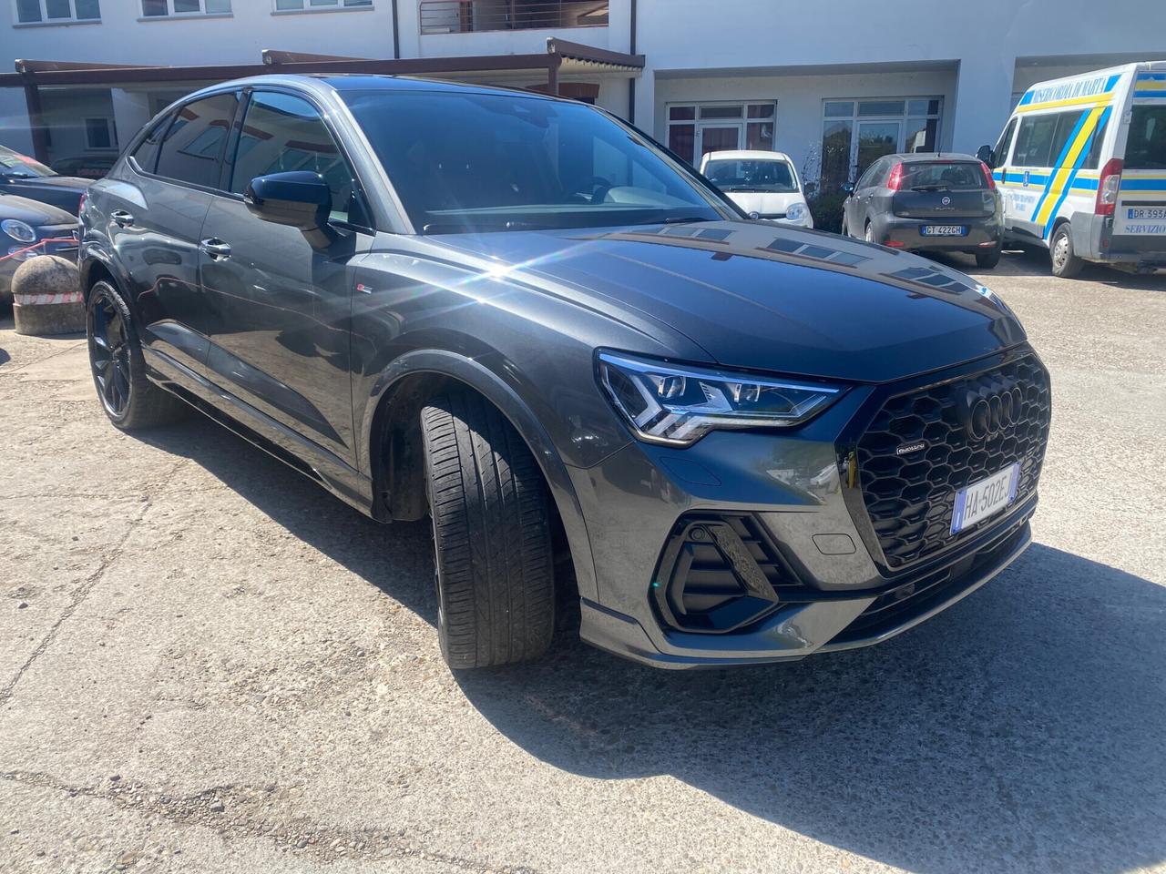 Audi Q3 SPB 40 TDI quattro S tronic line edition