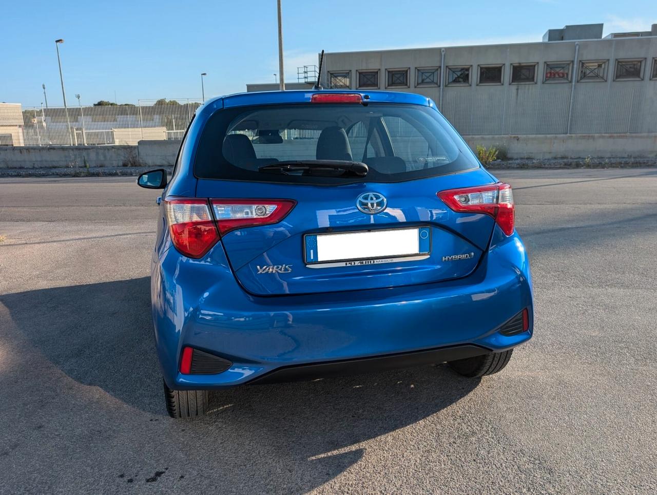 Toyota Yaris 1.5 Hybrid 5 porte Business
