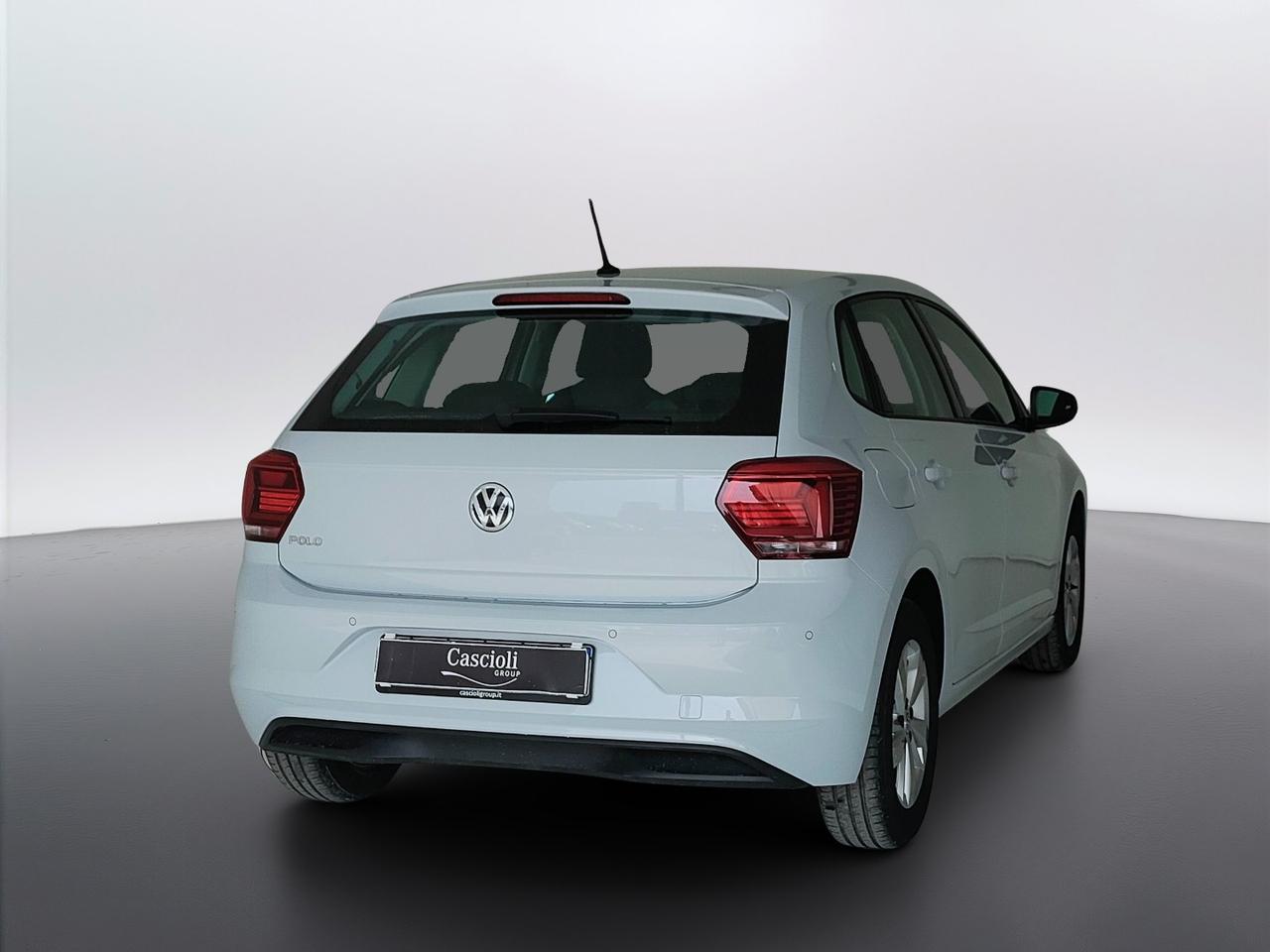 VOLKSWAGEN Polo VI 2017 - Polo 5p 1.0 mpi Comfortline 75cv