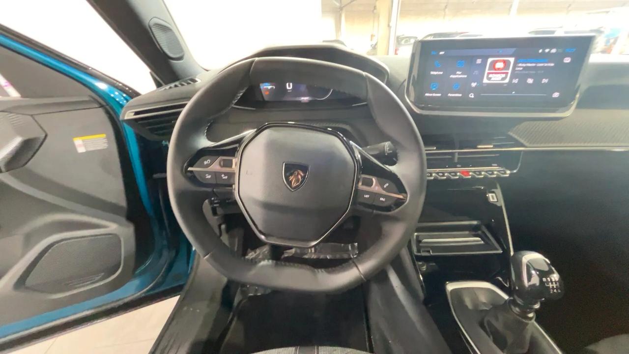 Peugeot 2008 PureTech 100 S&S Allure