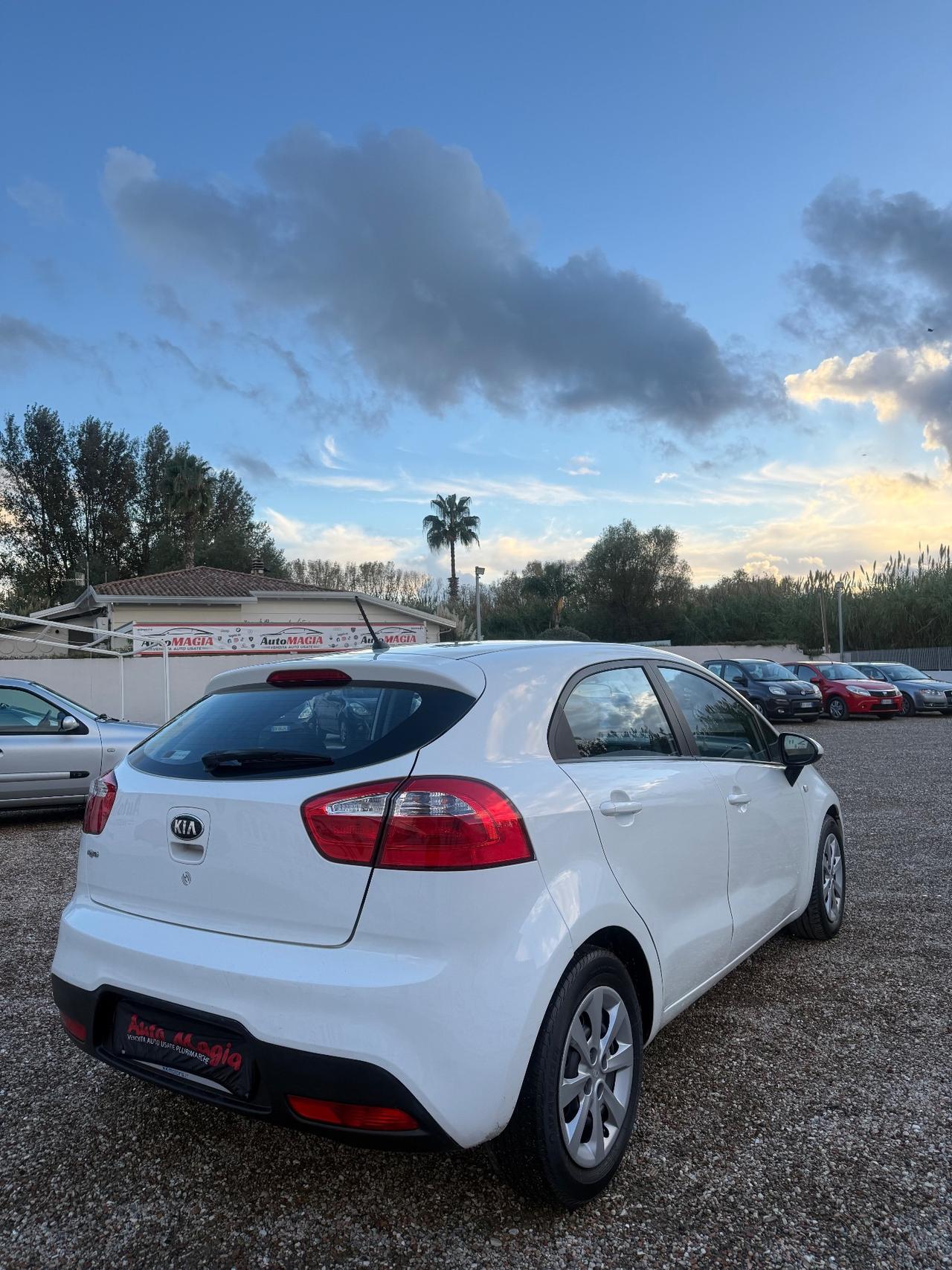 Kia Rio 1.2 CVVT 5p. City