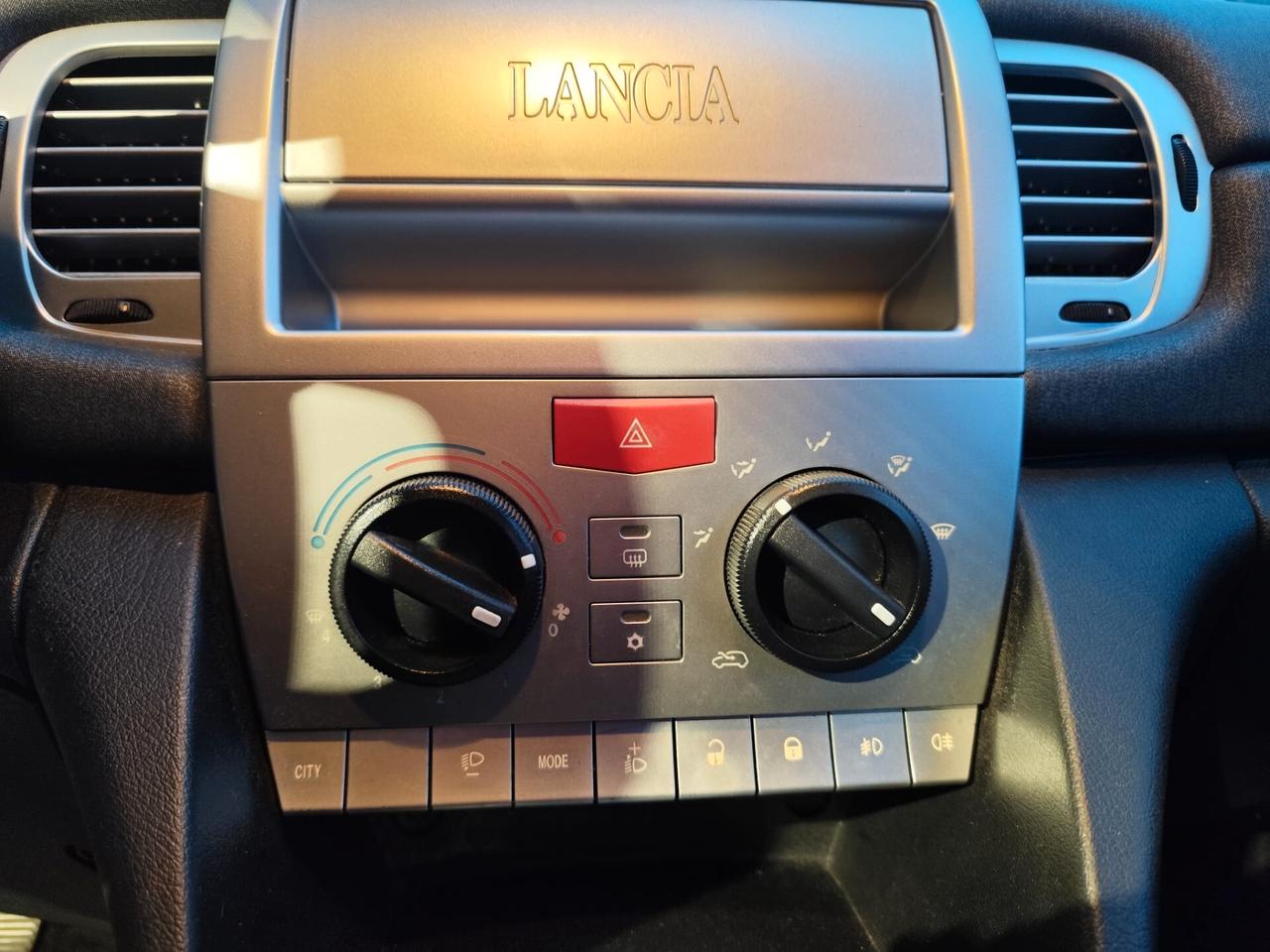 Lancia Ypsilon 1.2 Benzina 60 cv 8 valvole