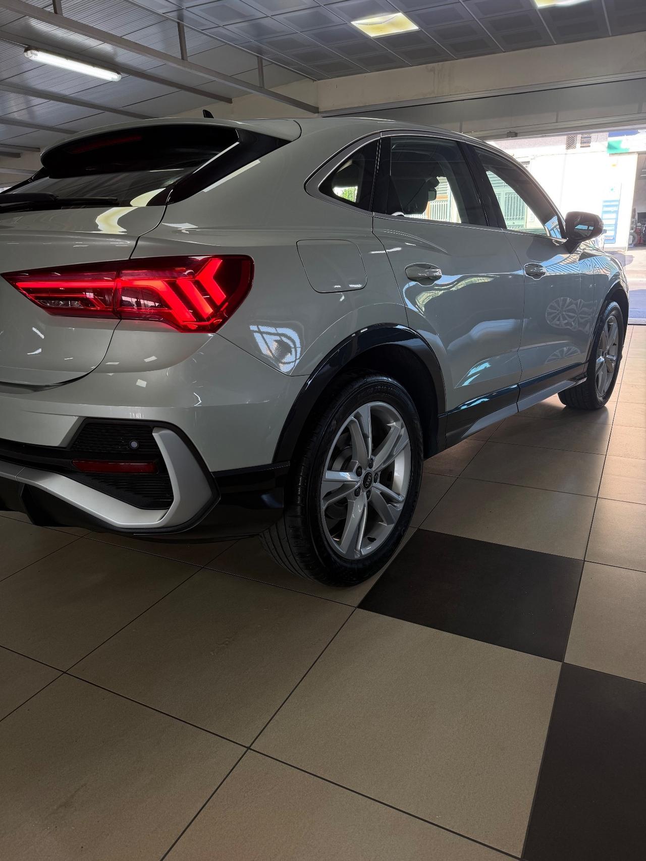 Audi Q3 35 TDI SPORTBACK S tronic line 150CV