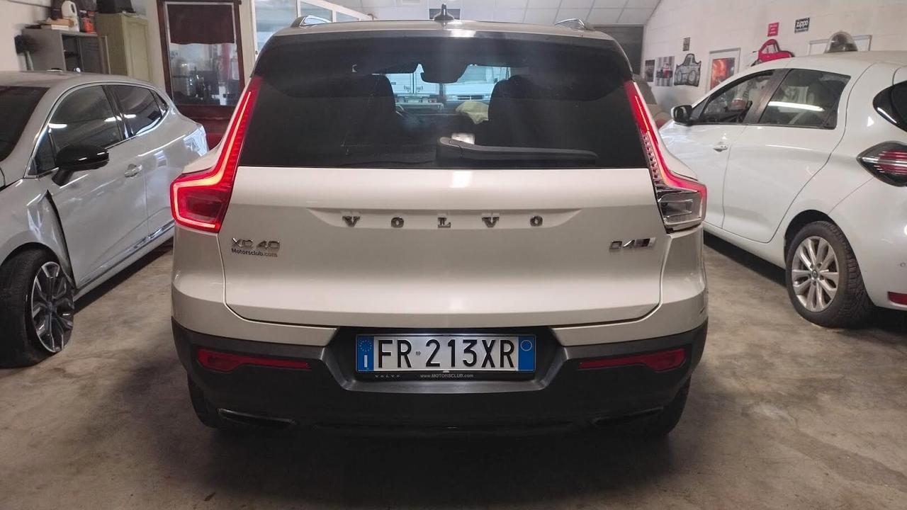 Volvo XC40 D4 AWD Geartronic R-design