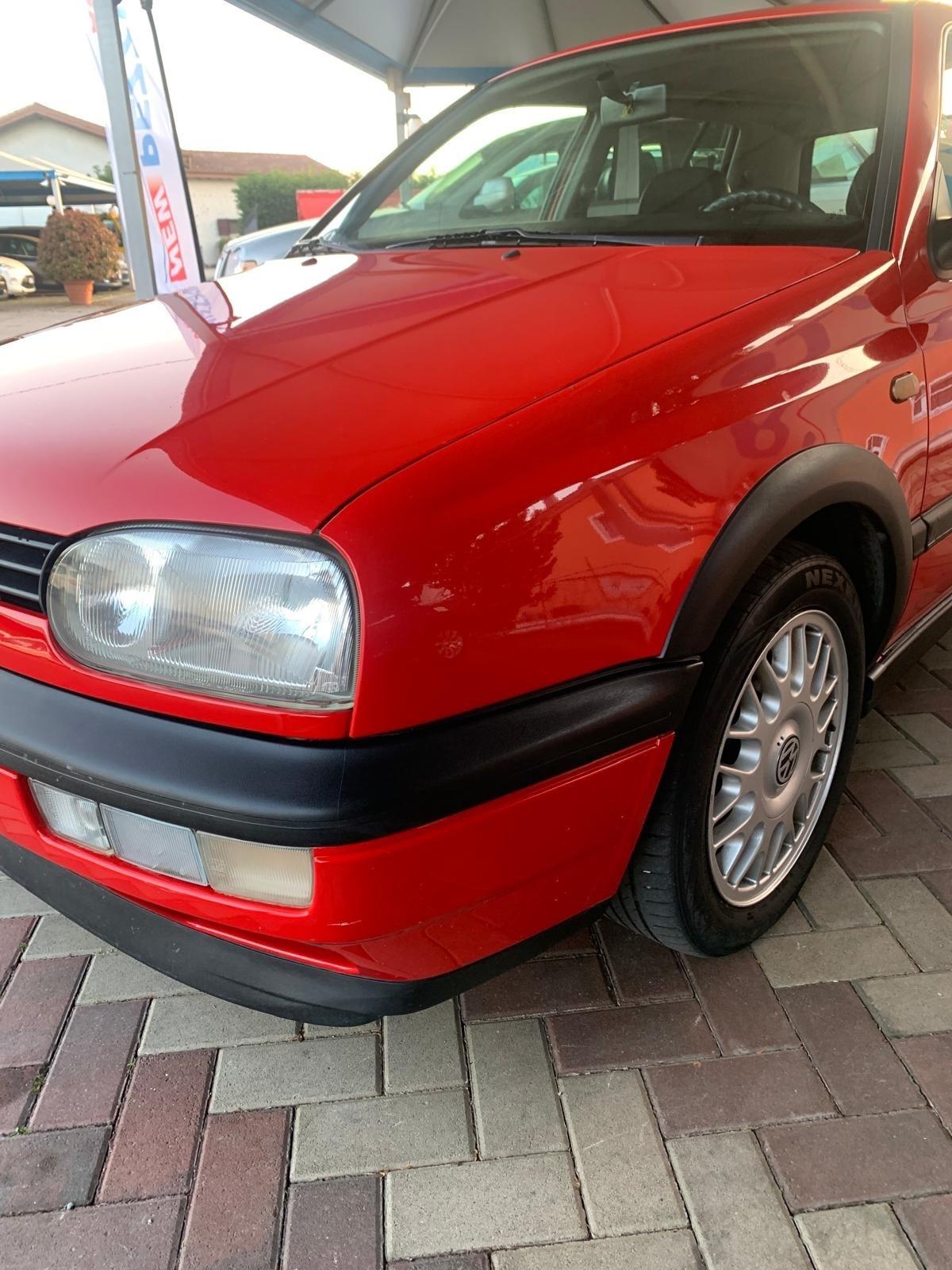 Volkswagen Golf 1.6 cat 5 porte GT