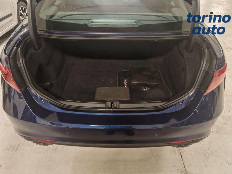 Alfa Romeo Giulia Giulia 2.2 Turbodiesel 180 CV AT8 Super