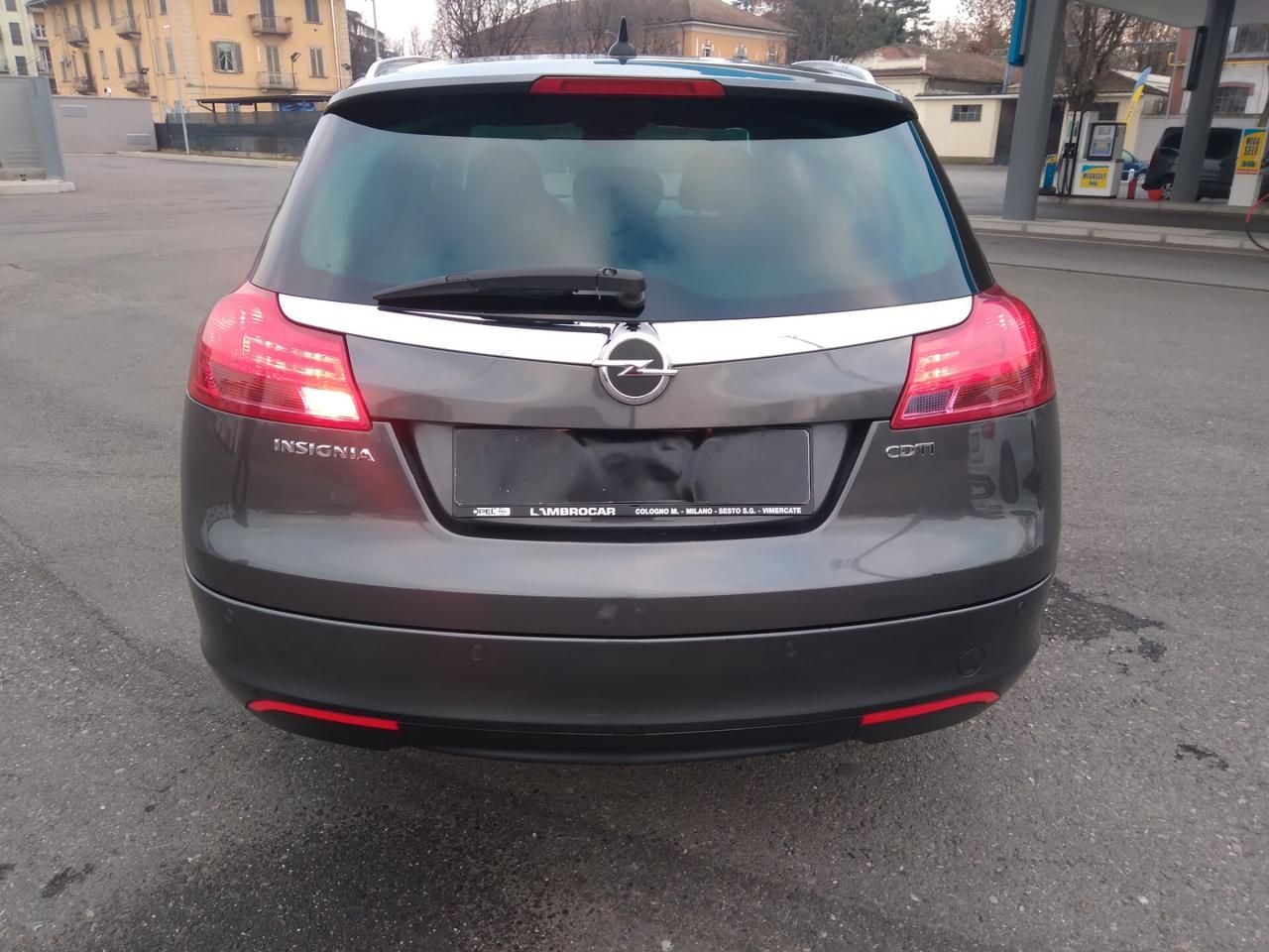 Opel Insignia 2.0 CDTI 160CV Sports Tourer Cosmo top di gamma
