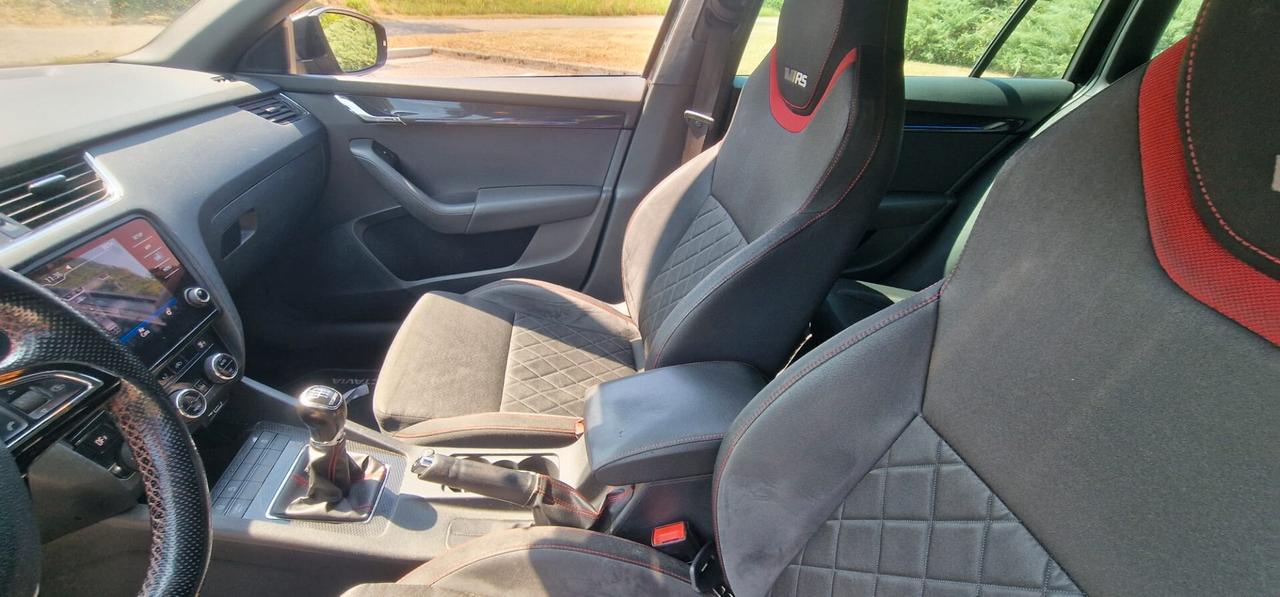 Skoda Octavia 2.0 TDI Wagon RS per commercianti - perfettamente marciante