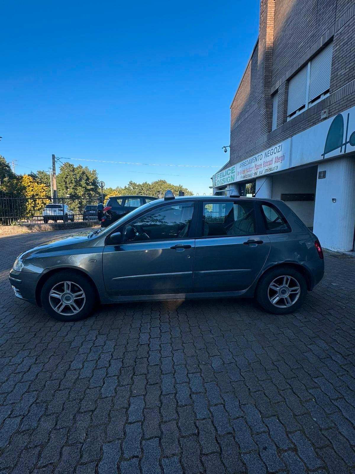 FIAT STILO 1.9 JTD 80CV 5 porte 2004