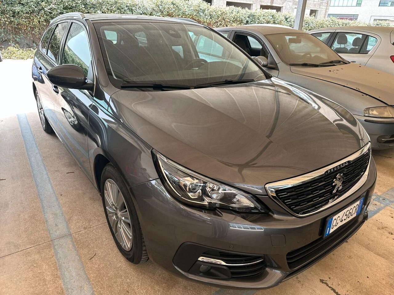 Peugeot 308 BlueHDi 130 S&S SW Allure Pack