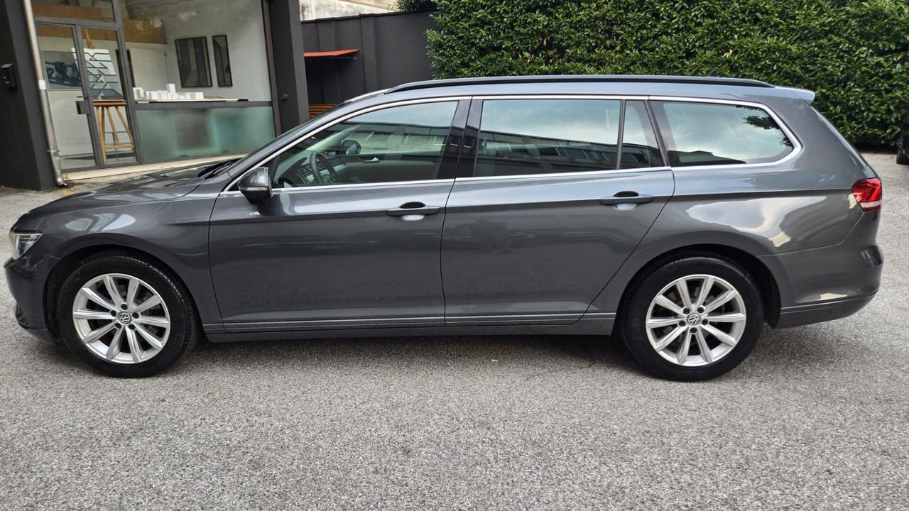 Volkswagen Passat Variant 1.6 TDI SCR DSG Business BMT