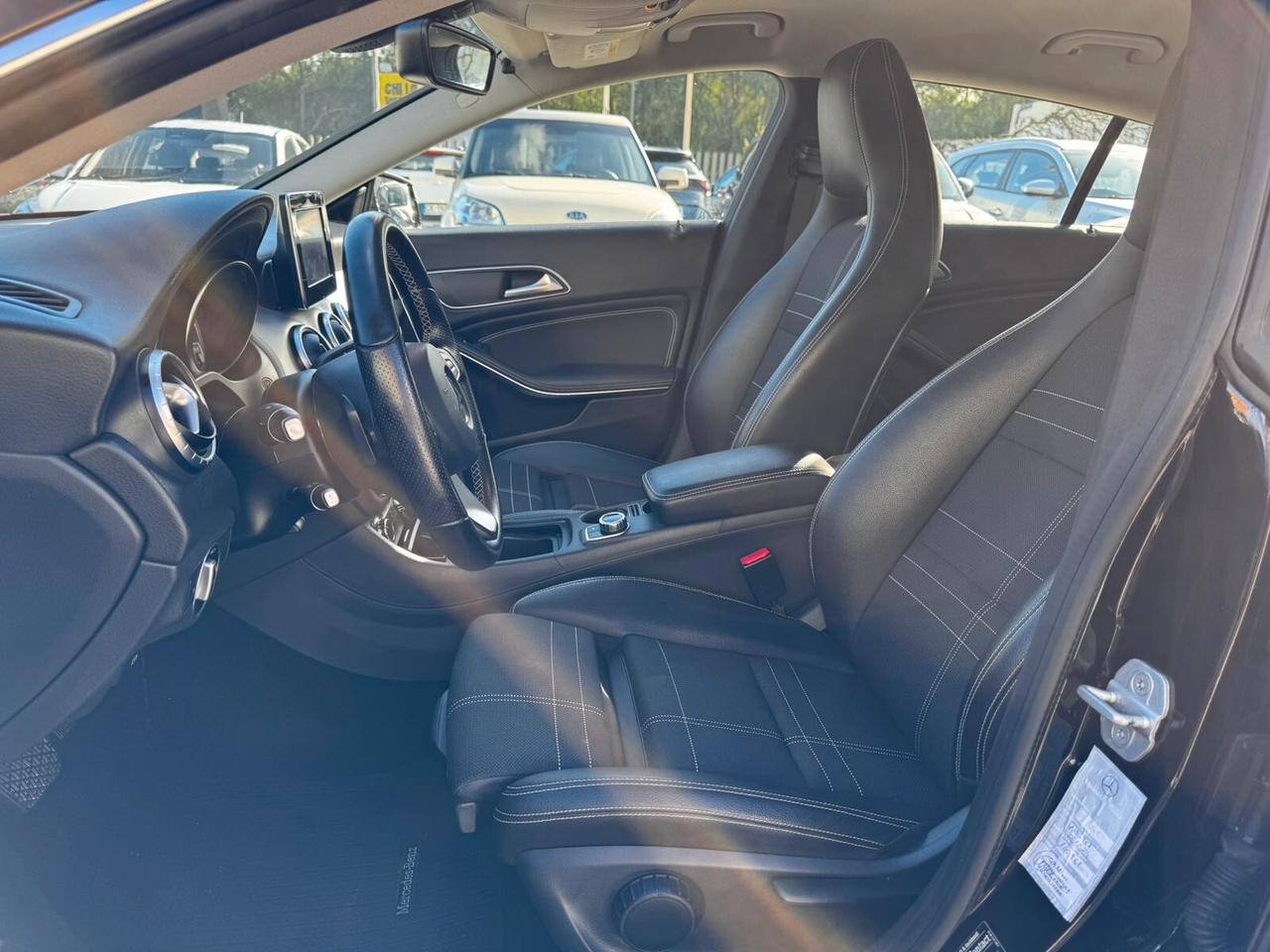 MERCEDES CLA 200D SHOOTING BRAKE 136CV AUTOMATICA