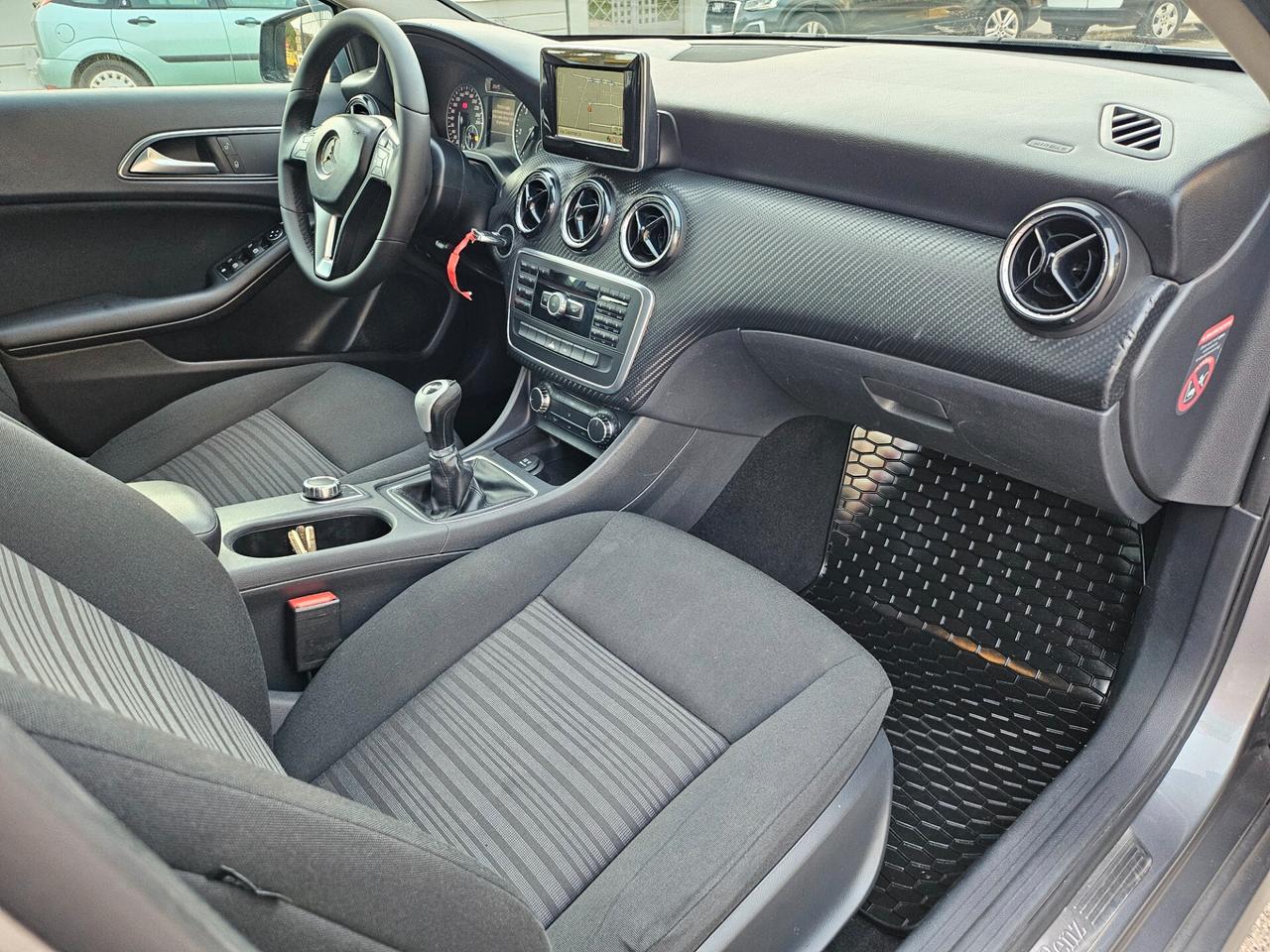 Mercedes-Benz A-Klasse A 180 CDI BlueEfficiency Edition Standard