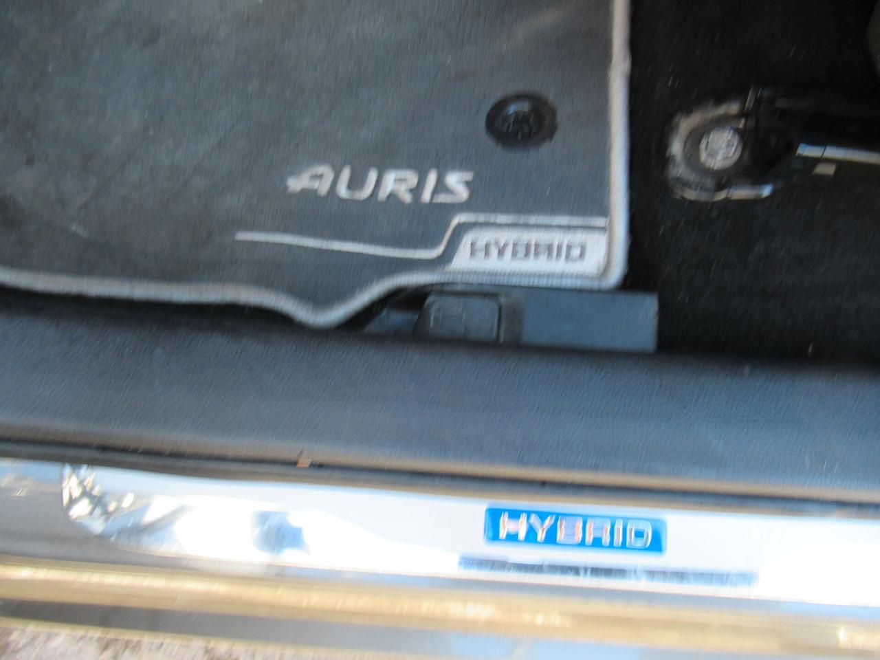 Toyota Auris Touring Sports 1.8 Hybrid Lounge