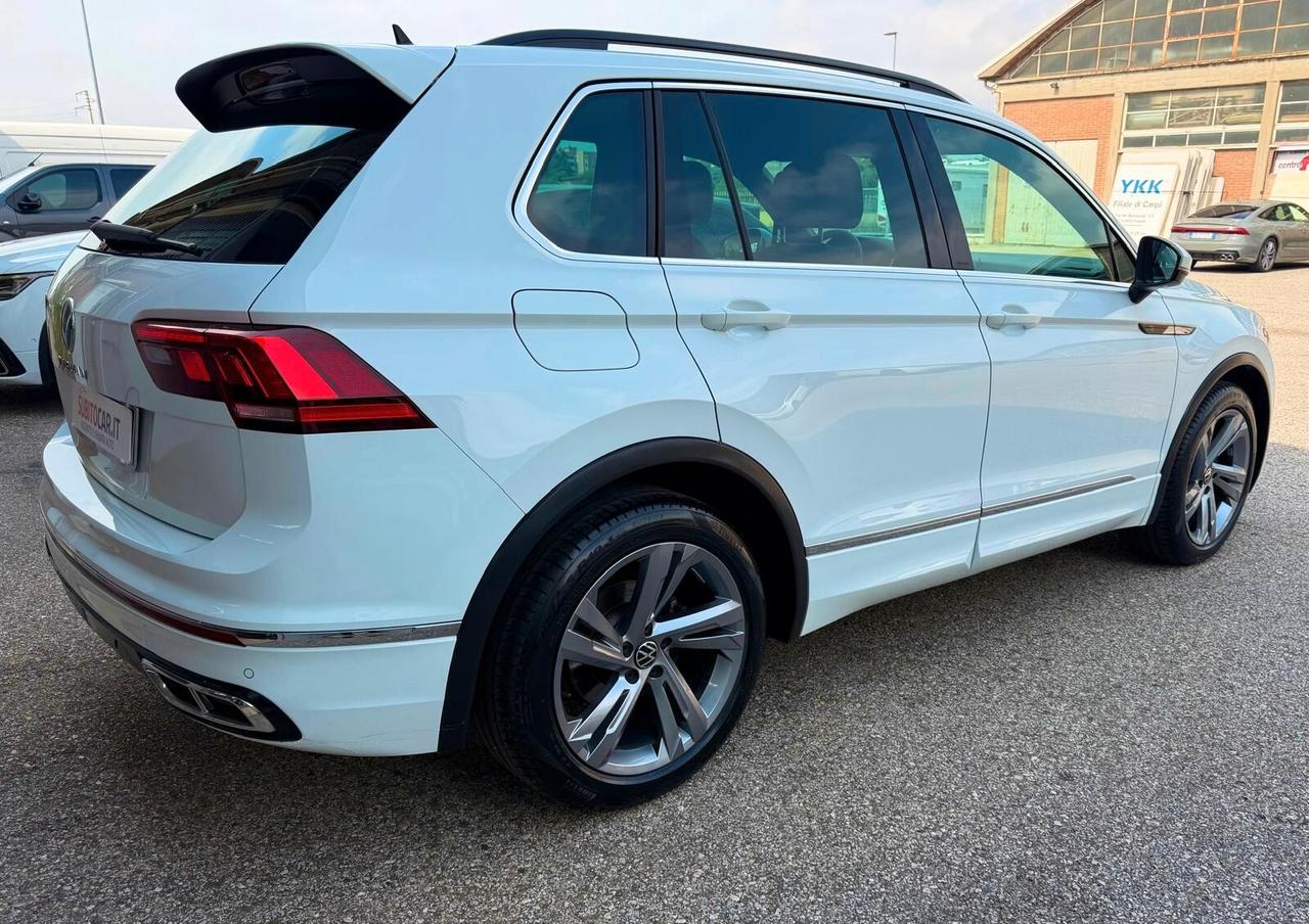Volkswagen Tiguan 2.0 TDI 150 CV SCR DSG R-Line