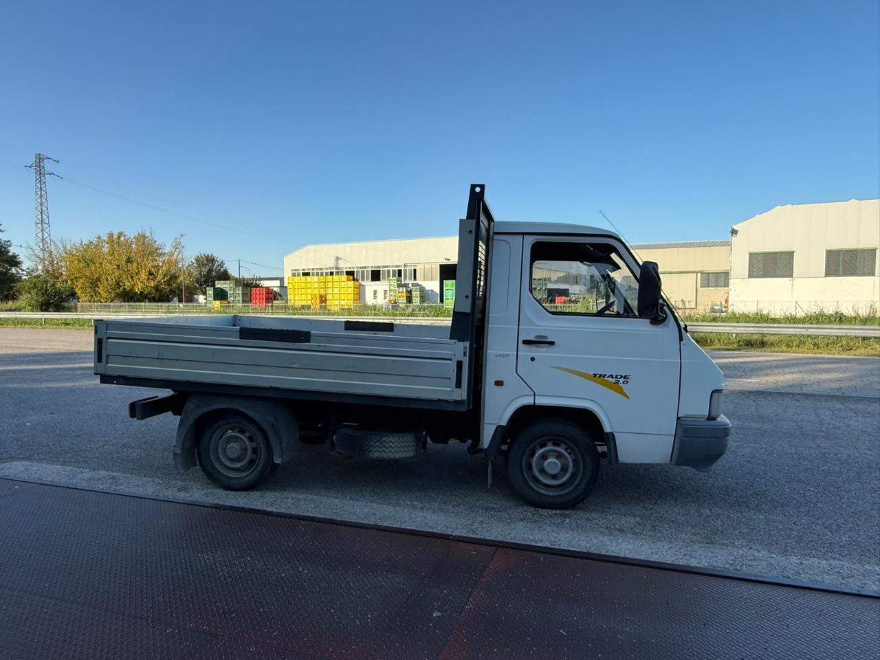 Nissan Trade 2.0 Disel