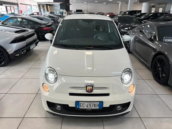 Abarth 500 1.4 Turbo 135CV • Cerchi 17’’ • Bi-Xeno • Navi