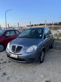Lancia Ypsilon 1.2 benzina anno 2009