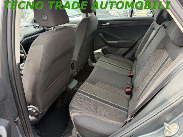 VOLKSWAGEN T-Roc 1.5 TSI ACT DSG Style BlueMotion Technology