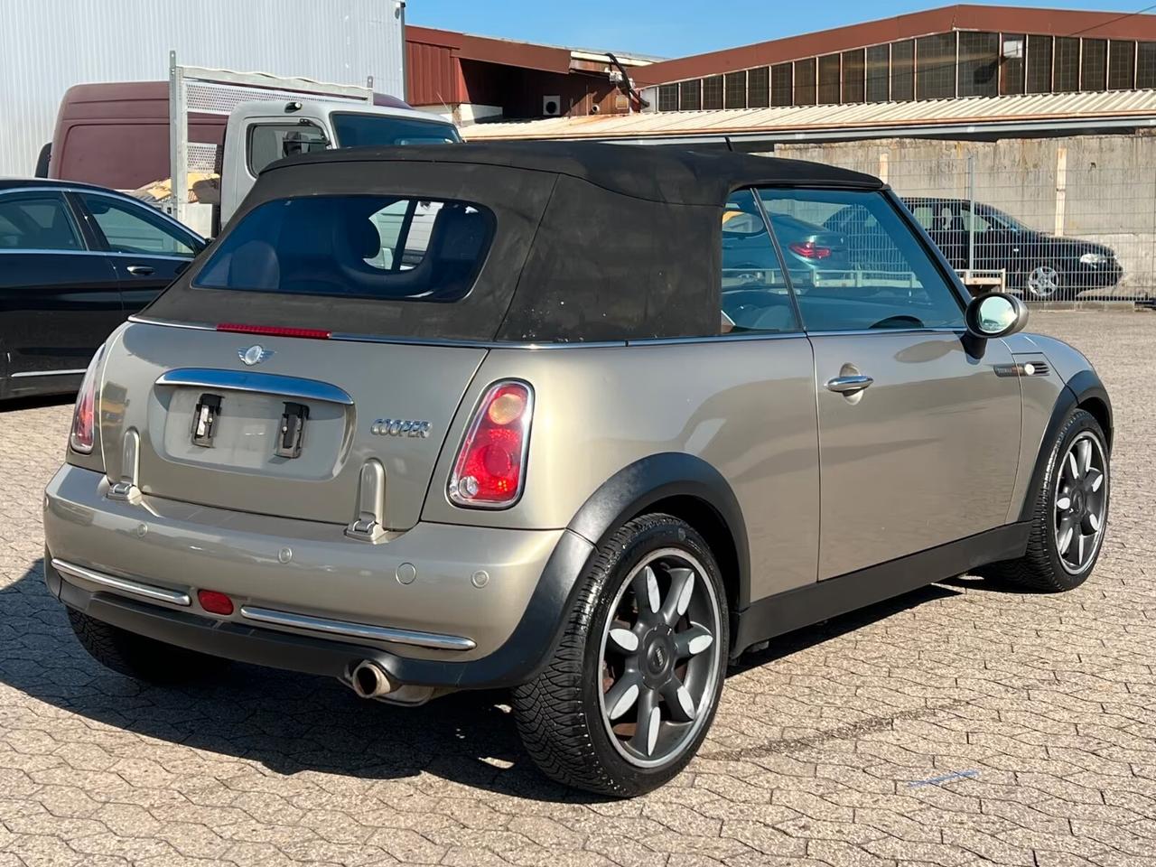 Mini 1.6 16V Cooper Sidewalk Cabrio