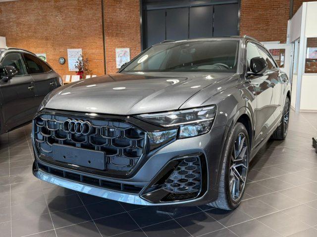 AUDI Q8 50 TDI 286 CV quattro S line edition Black Pack