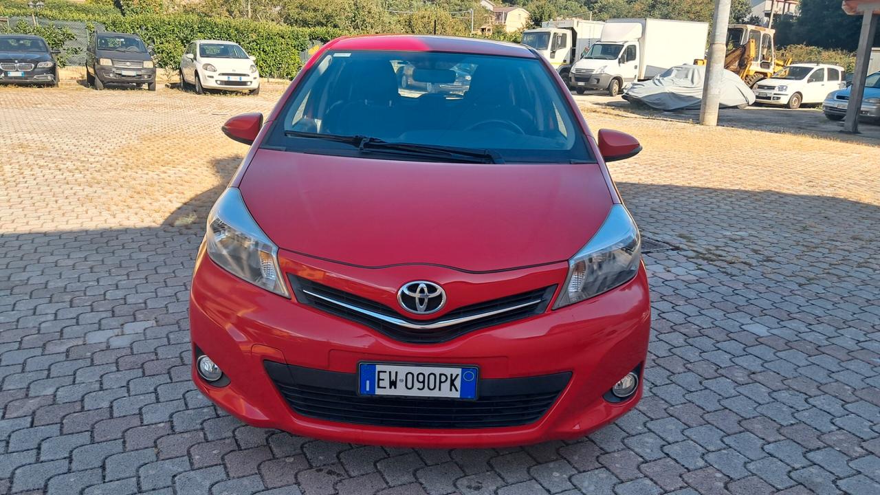 Toyota Yaris 1.0 5 porte