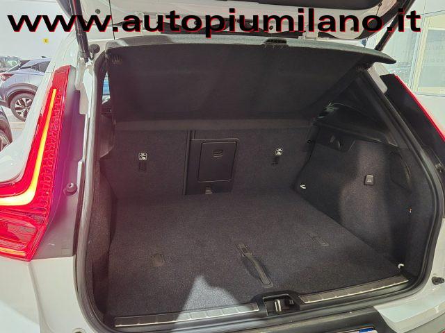 VOLVO XC40 B4 AWD Geartronic Inscription