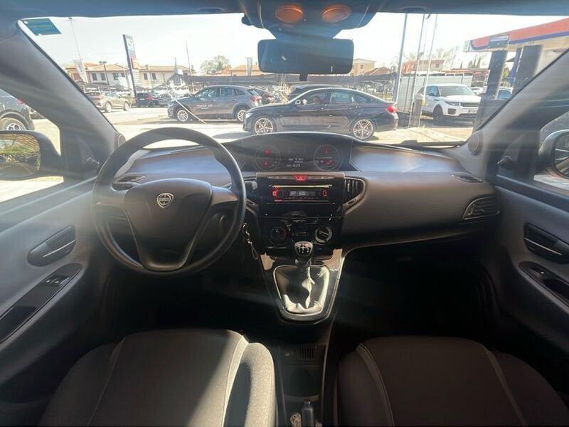 Lancia Ypsilon 1.2 69cv Platinum