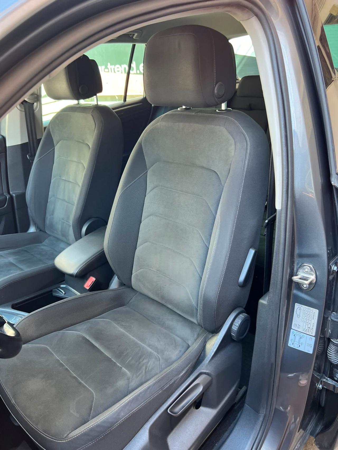 Volkswagen Tiguan 2.0 BiTDI SCR DSG 4MOTION Advanced R-Line BMT