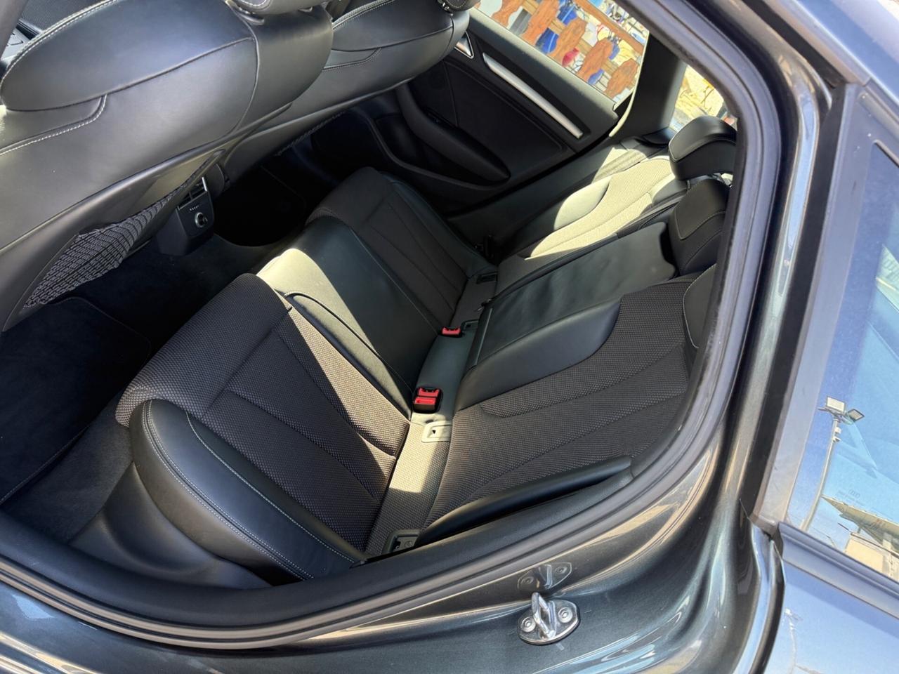 Audi A3 SPB 2.0 TDI S tronic S Line virtual